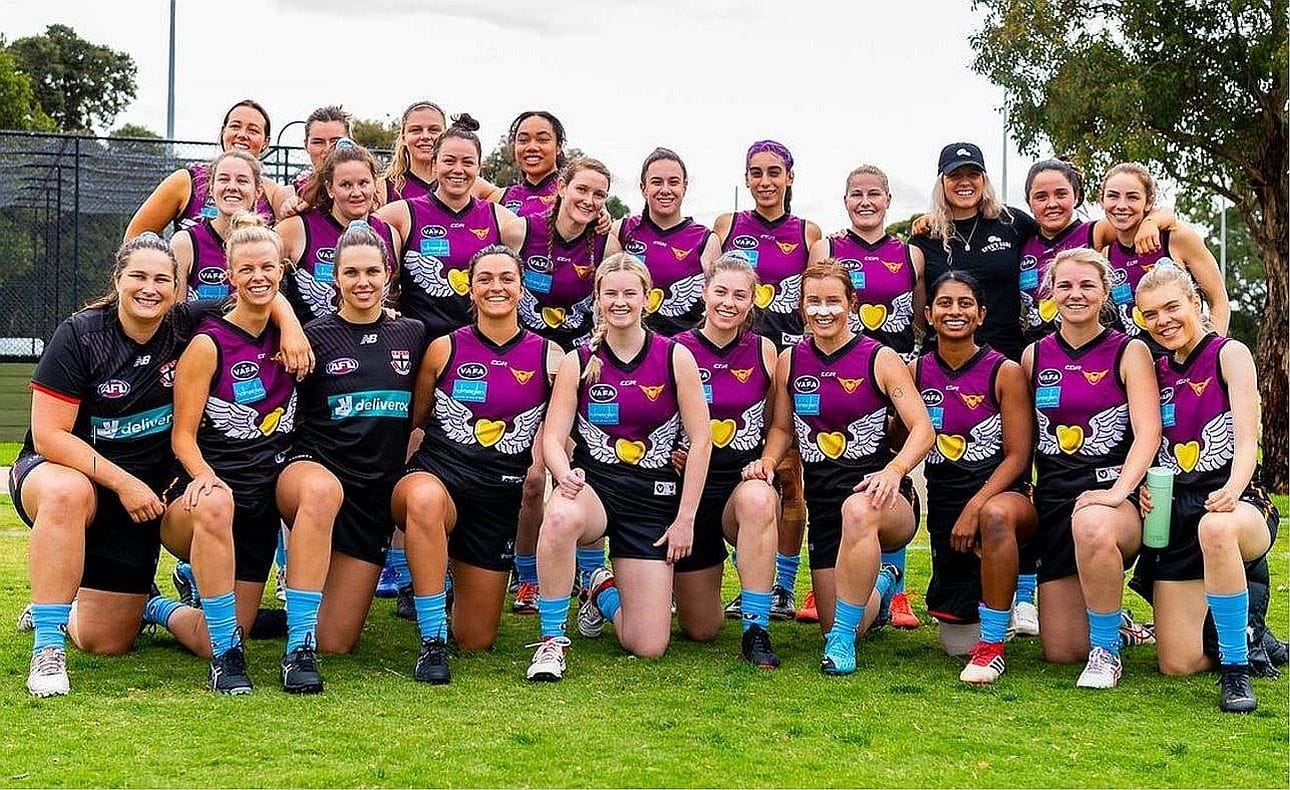 The Hearts line up before "Spud's Match" in Round 2 against Old Mentonians