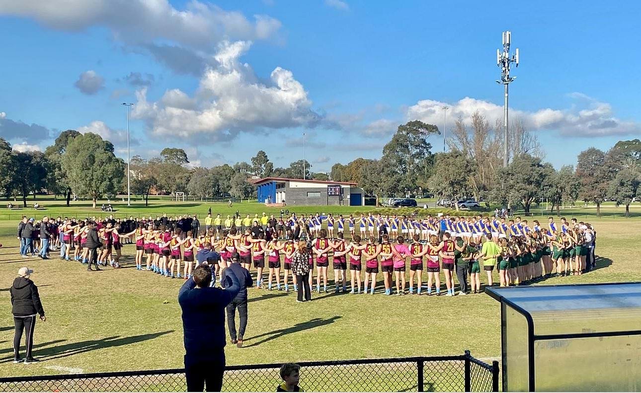 Spud's Match was held in Round 10 as the Seniors took on Beaumaris and the Hearts Old Trinity.  Four teams gather before their respective games.