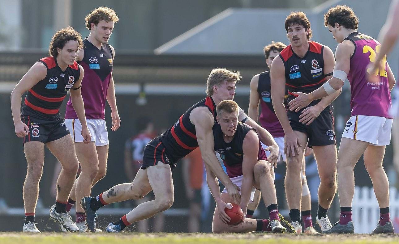 Lachlan Giliam at the base of the pack with Joel Chilcott, Noah Higgins and Josh Gillon nearby