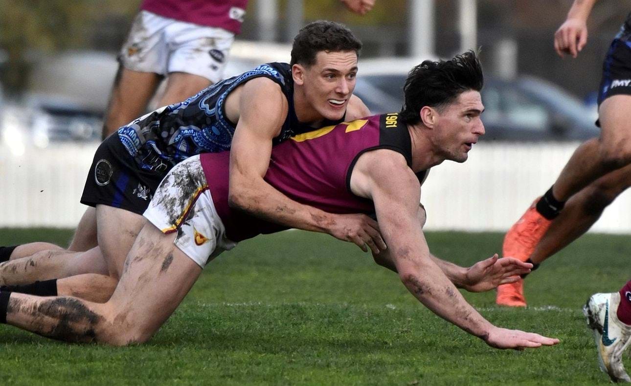 Skipper Brede Seccull as ever at the base of the pack