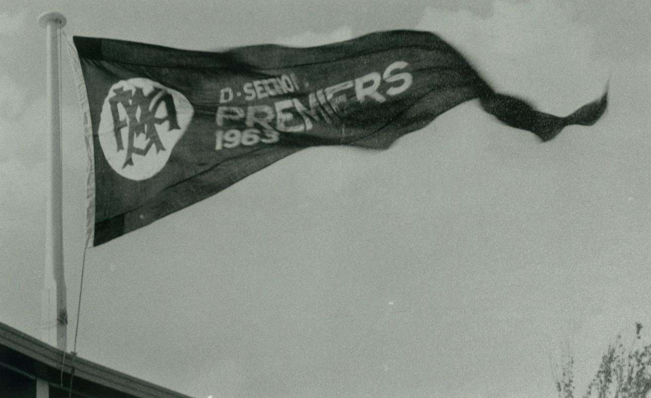 Flag unfurling