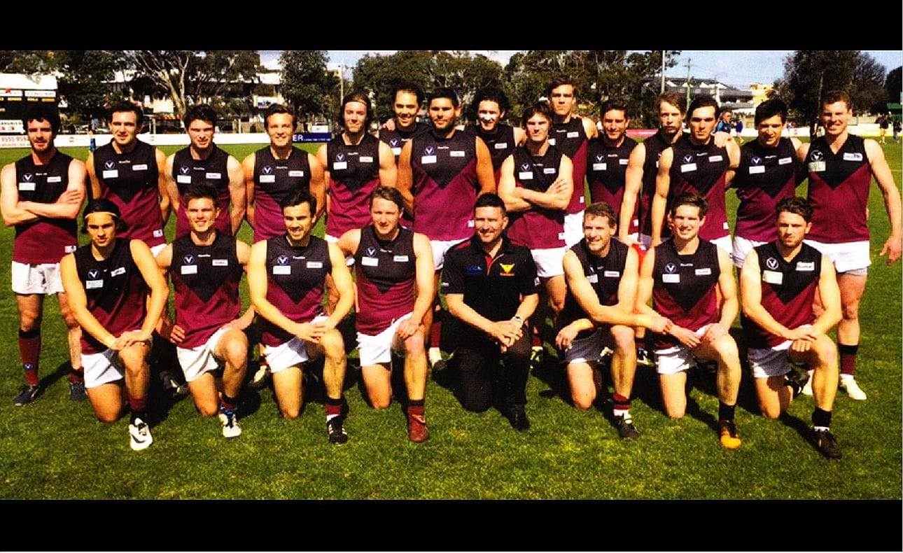The final 22 on game day.  (Rear) Michael Stowe, Tyler Faulkner, Nick Gooda, Alex Woltering, Josh Dawson, Nick Harrison, Nathan Waite, Jack Hayes, Jordan Toy, Lachie Treverton, Ed Limon, Chris Povey, Tim Witherow, Hamish McLauchlan, Adam Weekes.  (Front) Chris Connelly, Mitch Rafferty, John Nicolopoulos, captain Peter Gleadhill, coach David Hughes, Brett Voss, Jordan Donnelly, James Paul