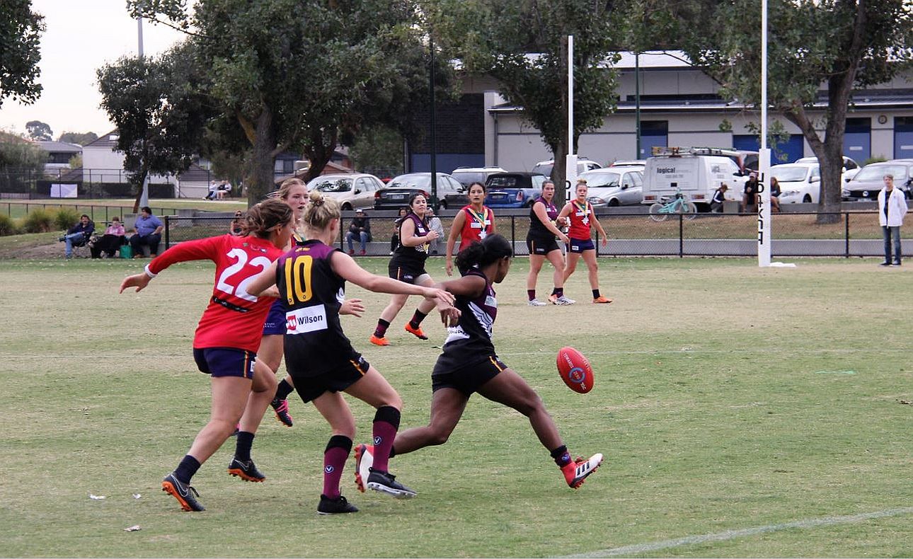 Pulli Gardiyawasam Sarah Kazakoff