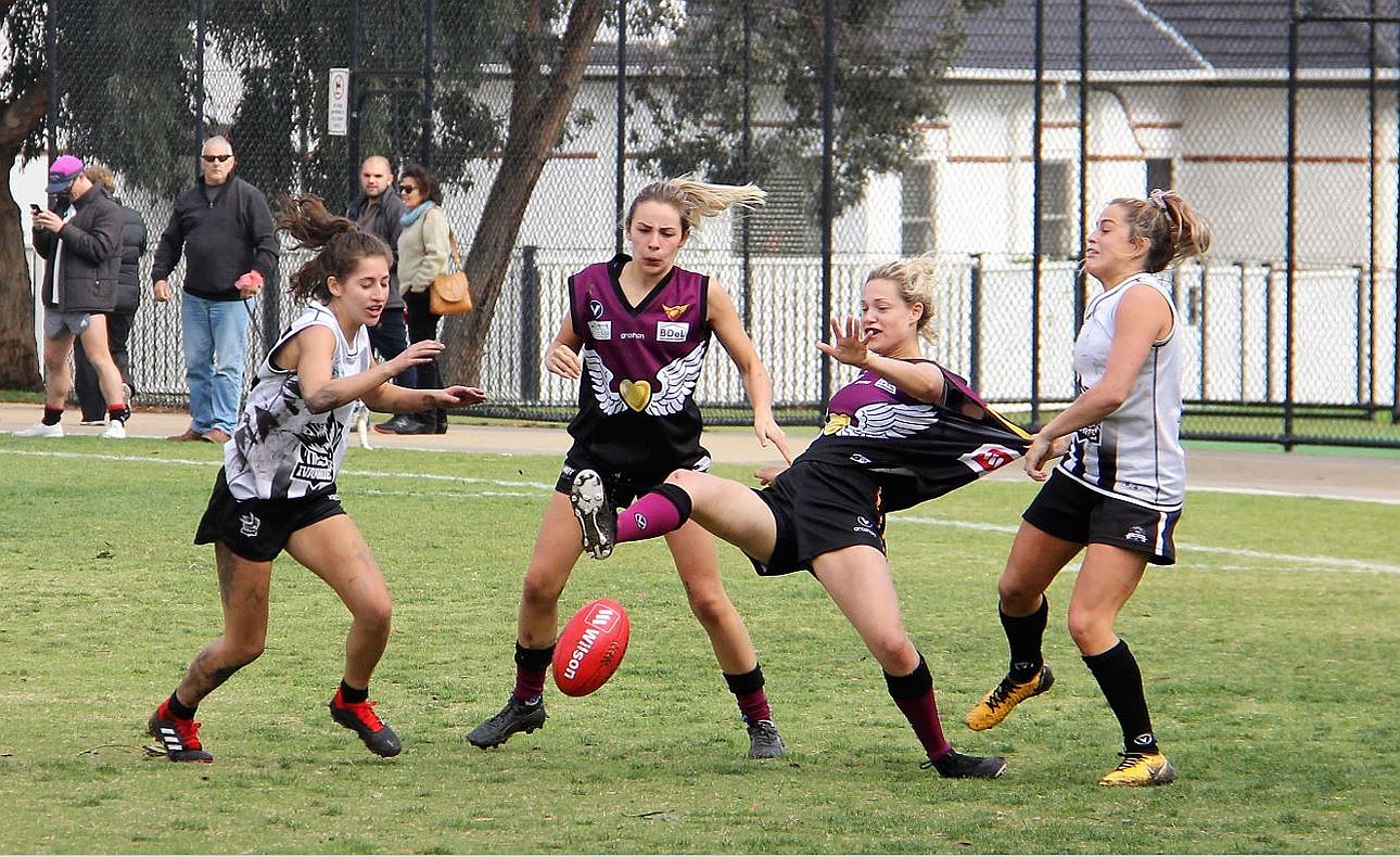 Sarah Kazakoff Taylah Vines-Chapple